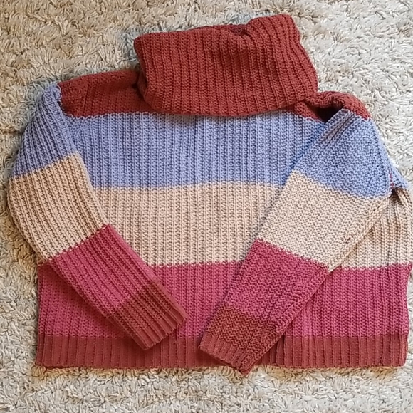 Color-Block Sweater - Picture 1 of 2